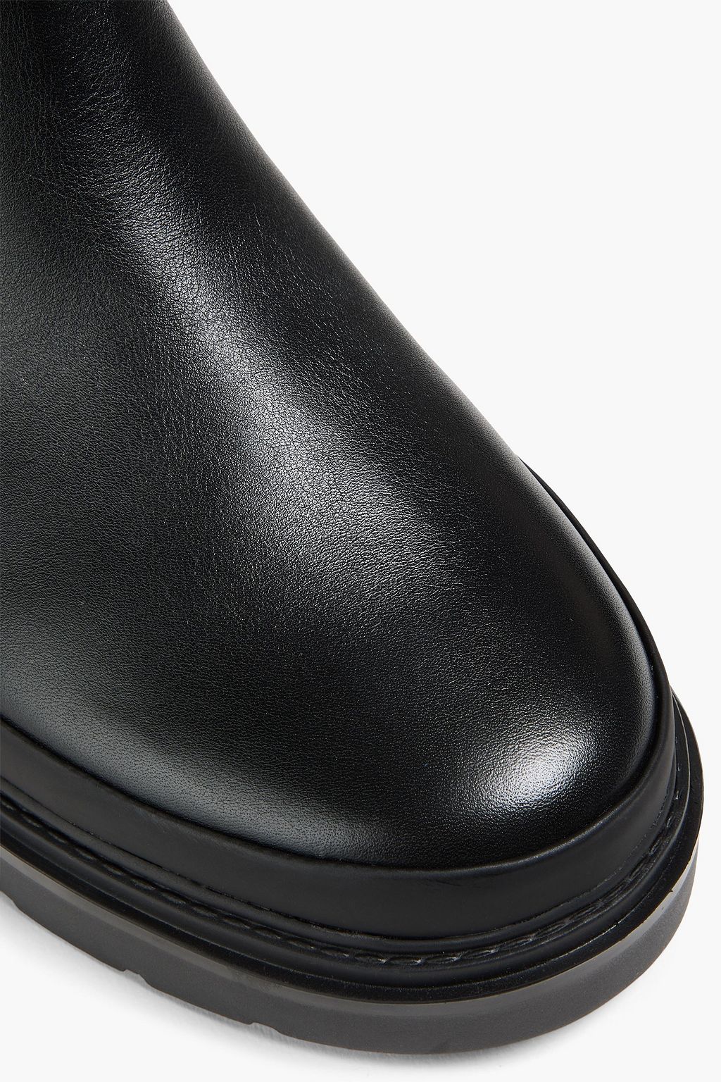 VINCE. حذاء بوت إلى الكاحل "بيرسي" من الجلد مزخرف بصوف الحمل