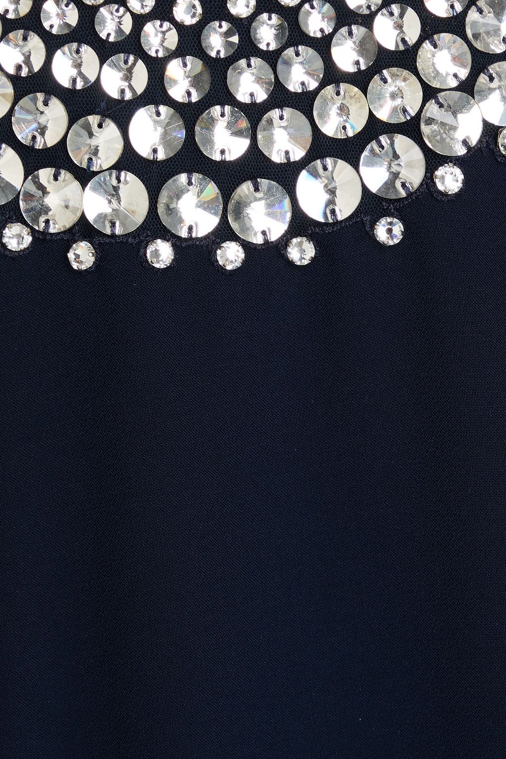 JENNY PACKHAM فستان متوسط الطول من قماش كريب وجورجيت مزيّن بالكريستال