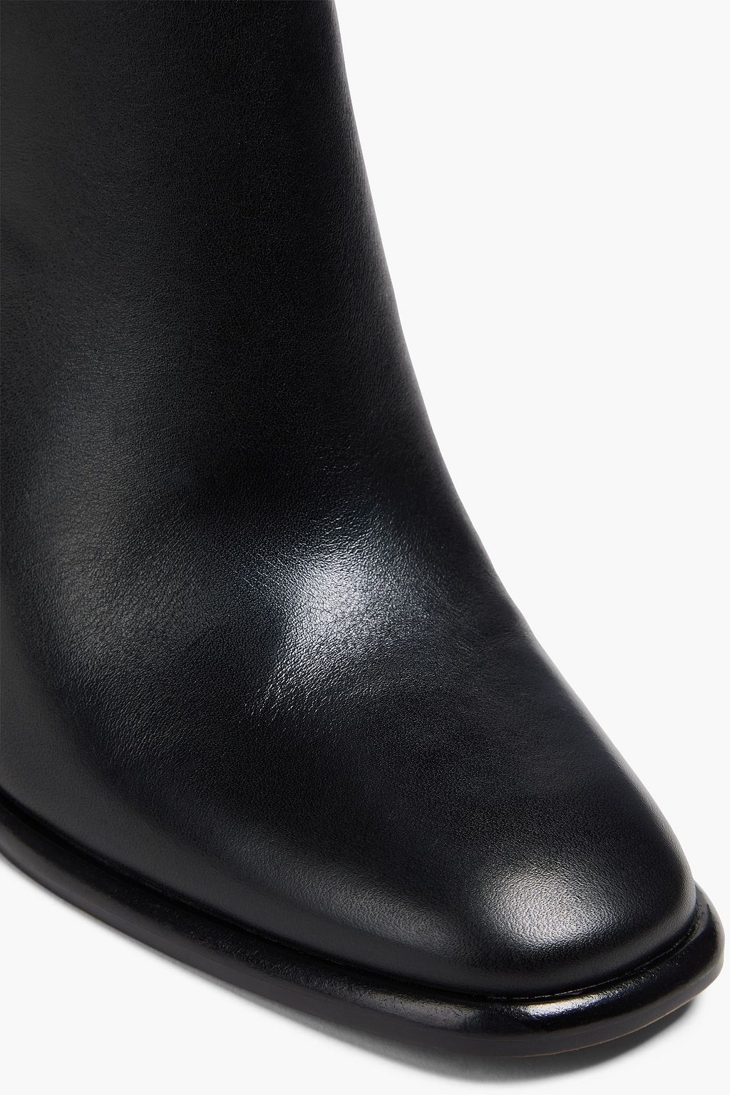 VINCE. حذاء بوت إلى الكاحل "لوكا" من الجلد