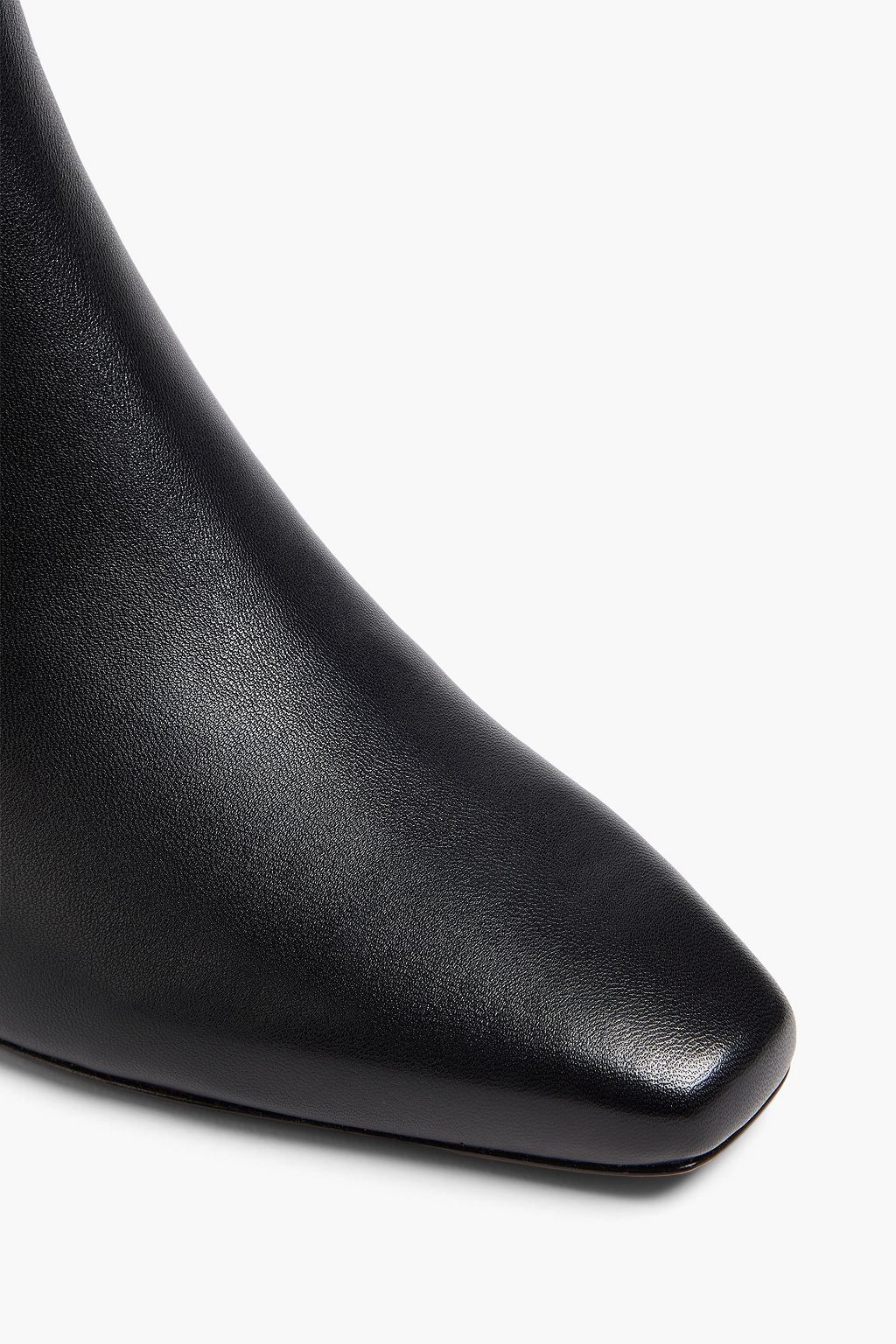 VINCE. بوت بطول الكاحل "سيلفانا" من الجلد