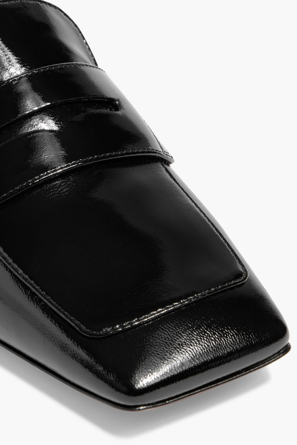 Gianvito Rossi Christina 05 Glossed-leather Loafers In Black