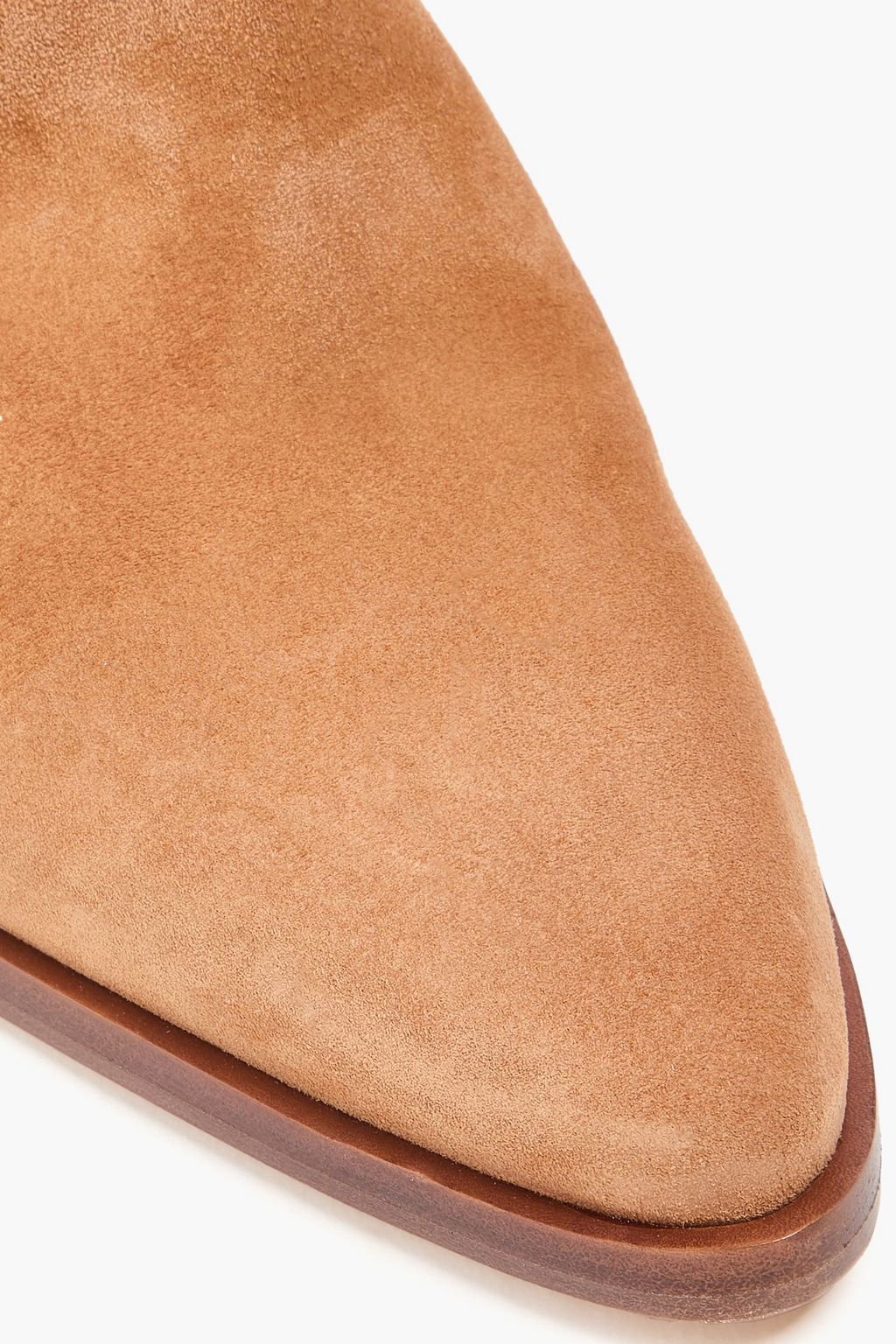 VINCE. بوت بطول الكاحل بكعب ويدج من جلد السويد