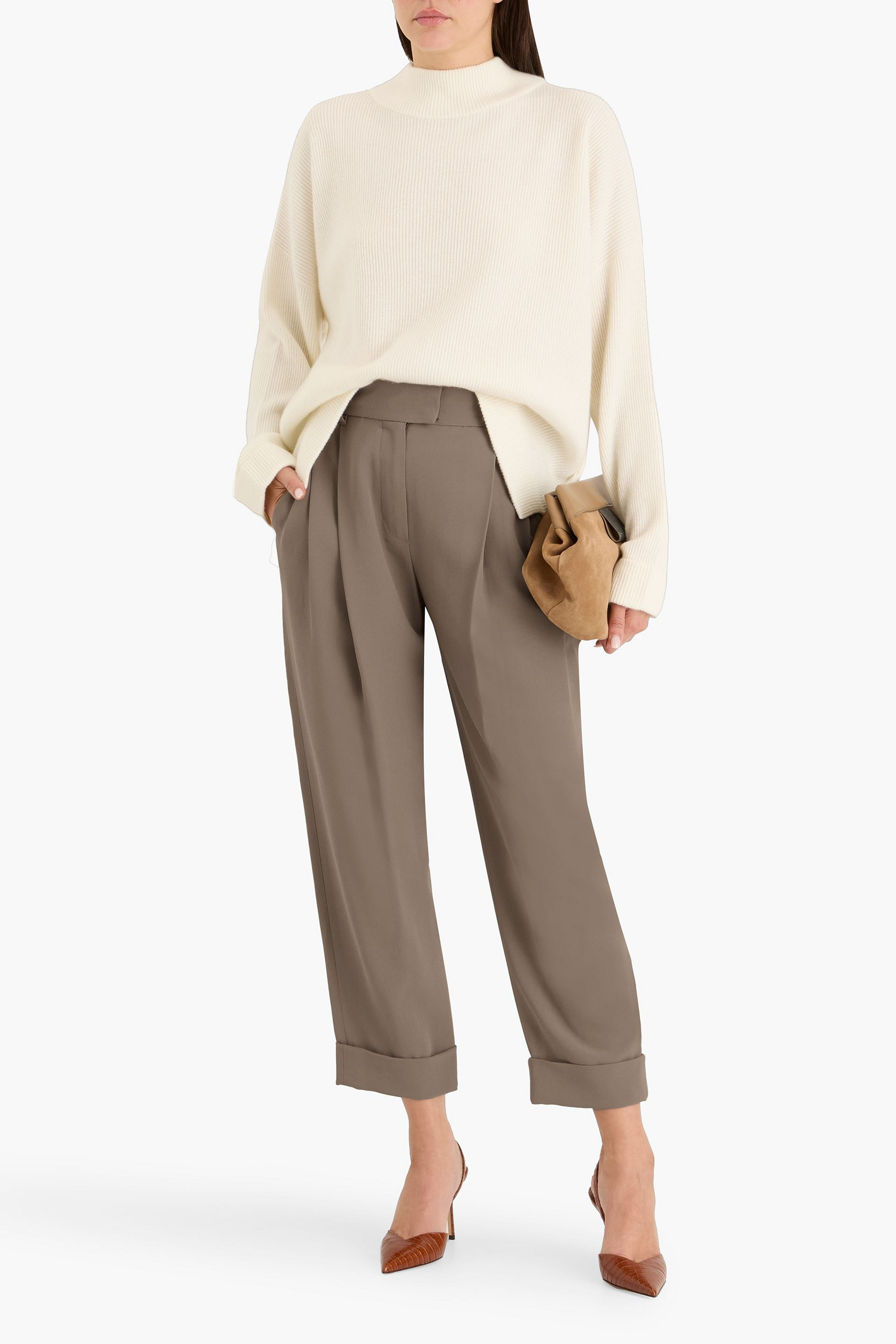  Crepe tapered pants