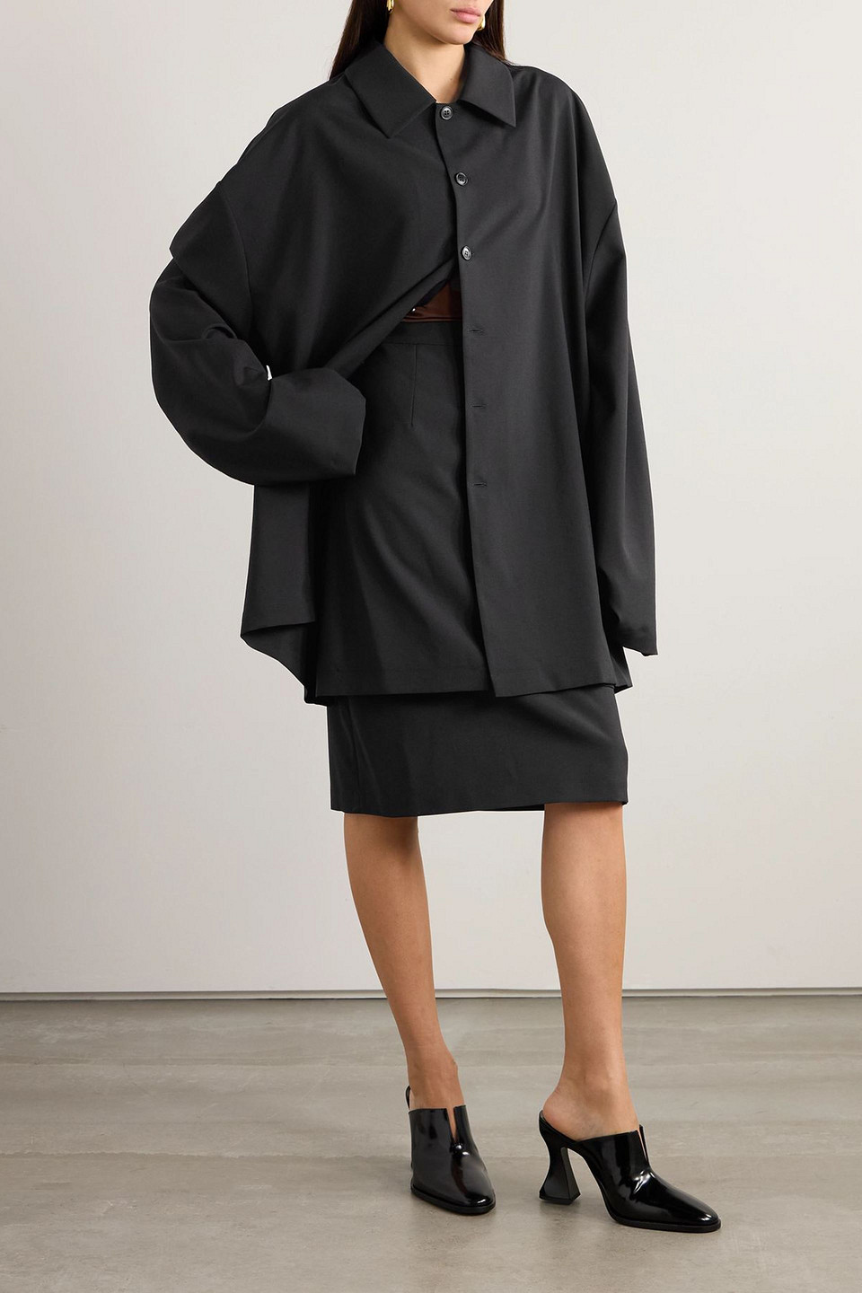  Marie Adam-leenaerdt - Hemdkleid In Midilänge Aus Einer Wollmischung Mit Cape-effekt - Schwarz - Fr 36 