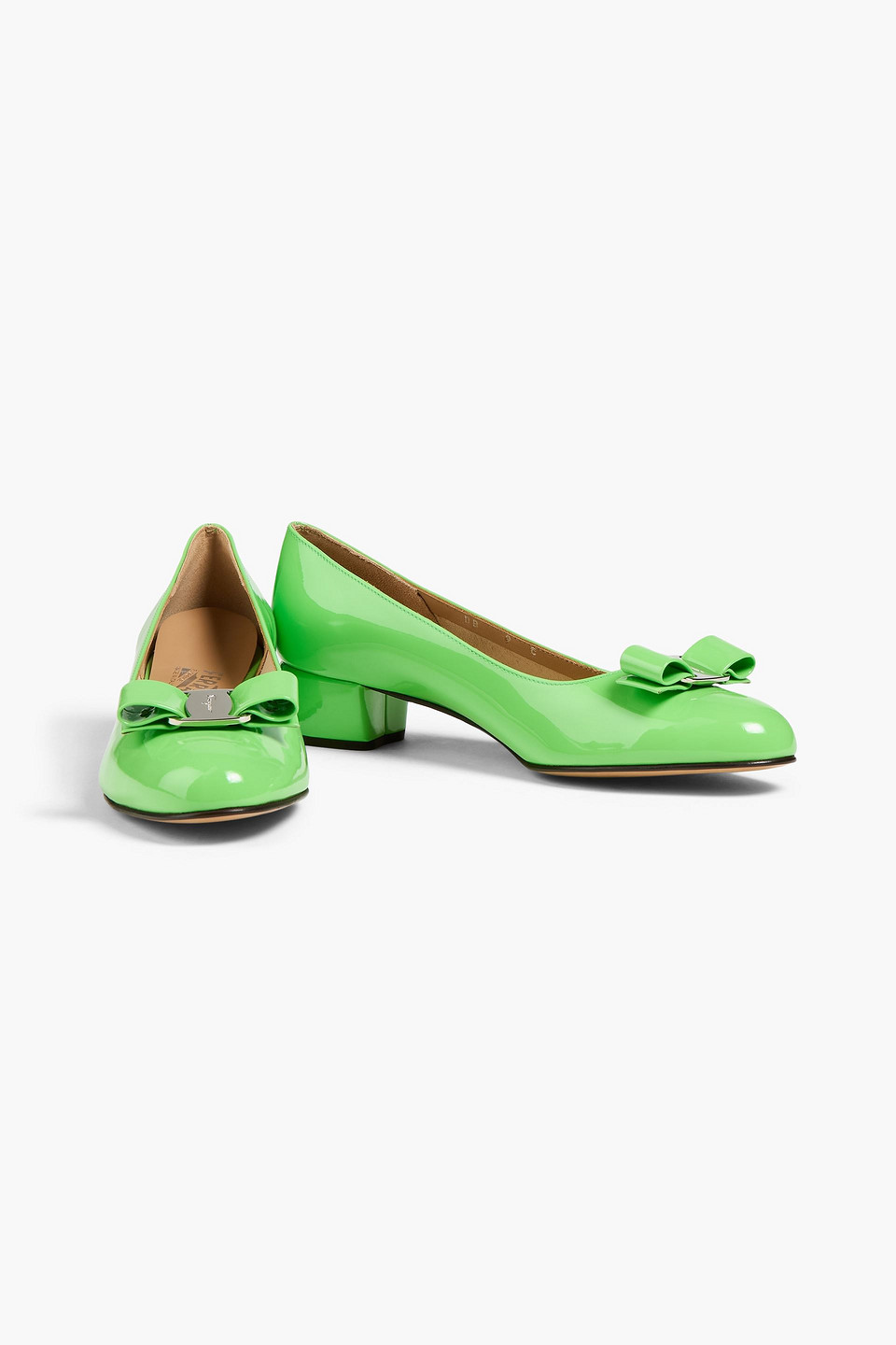  Ferragamo - Vara Bow-embellished Patent-leather Pumps - Green - Us 4.5 