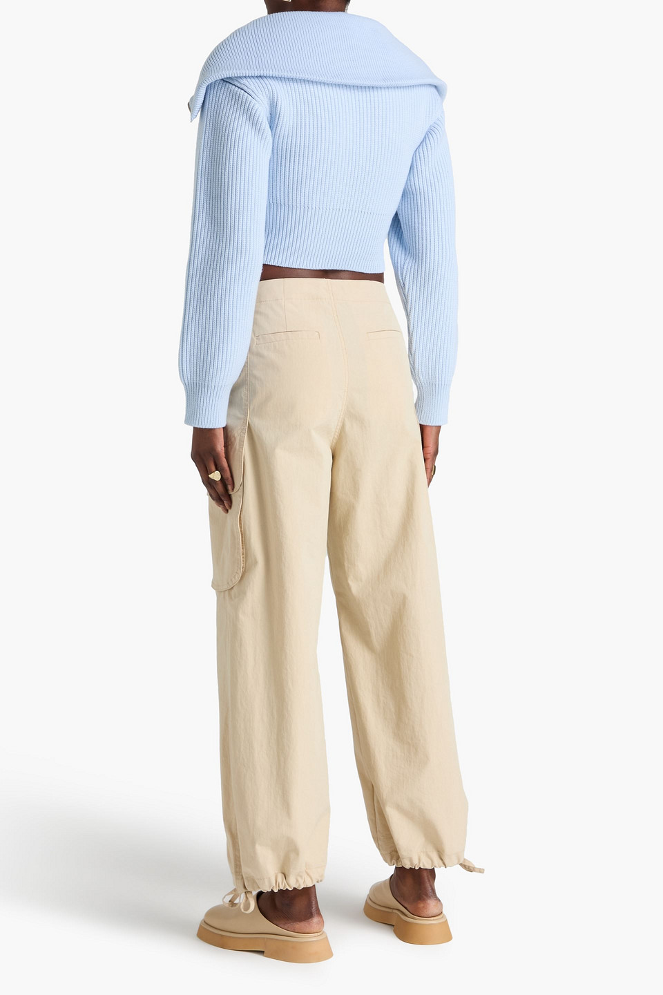 Jacquemus Risoul Cropped Ribbed Wool Half-zip Sweater In Blue