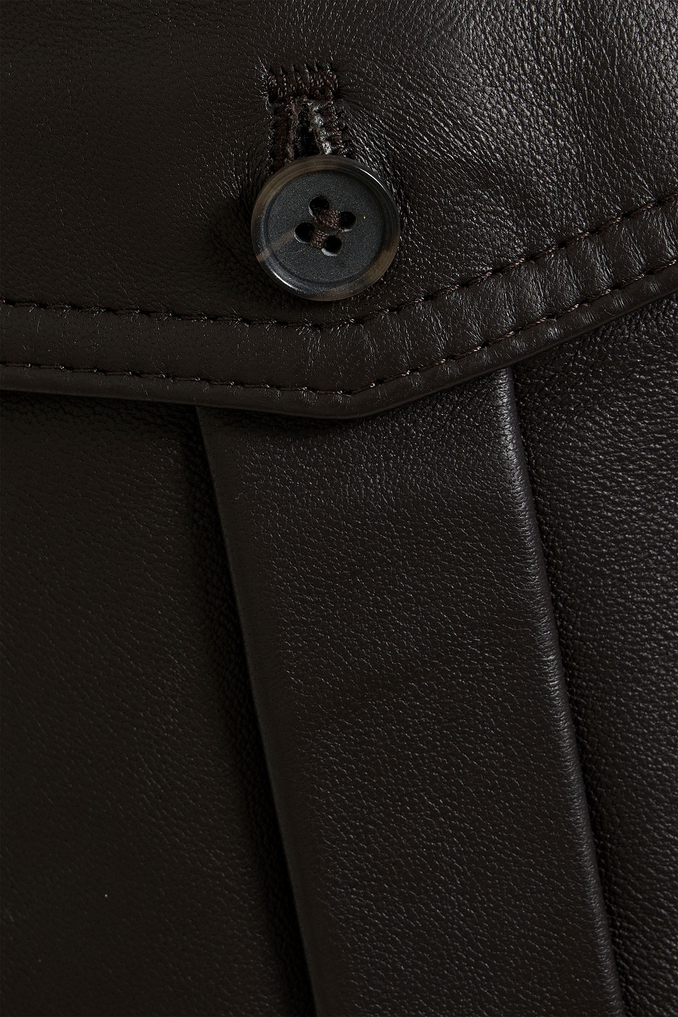 Frame Leather Shorts In Black