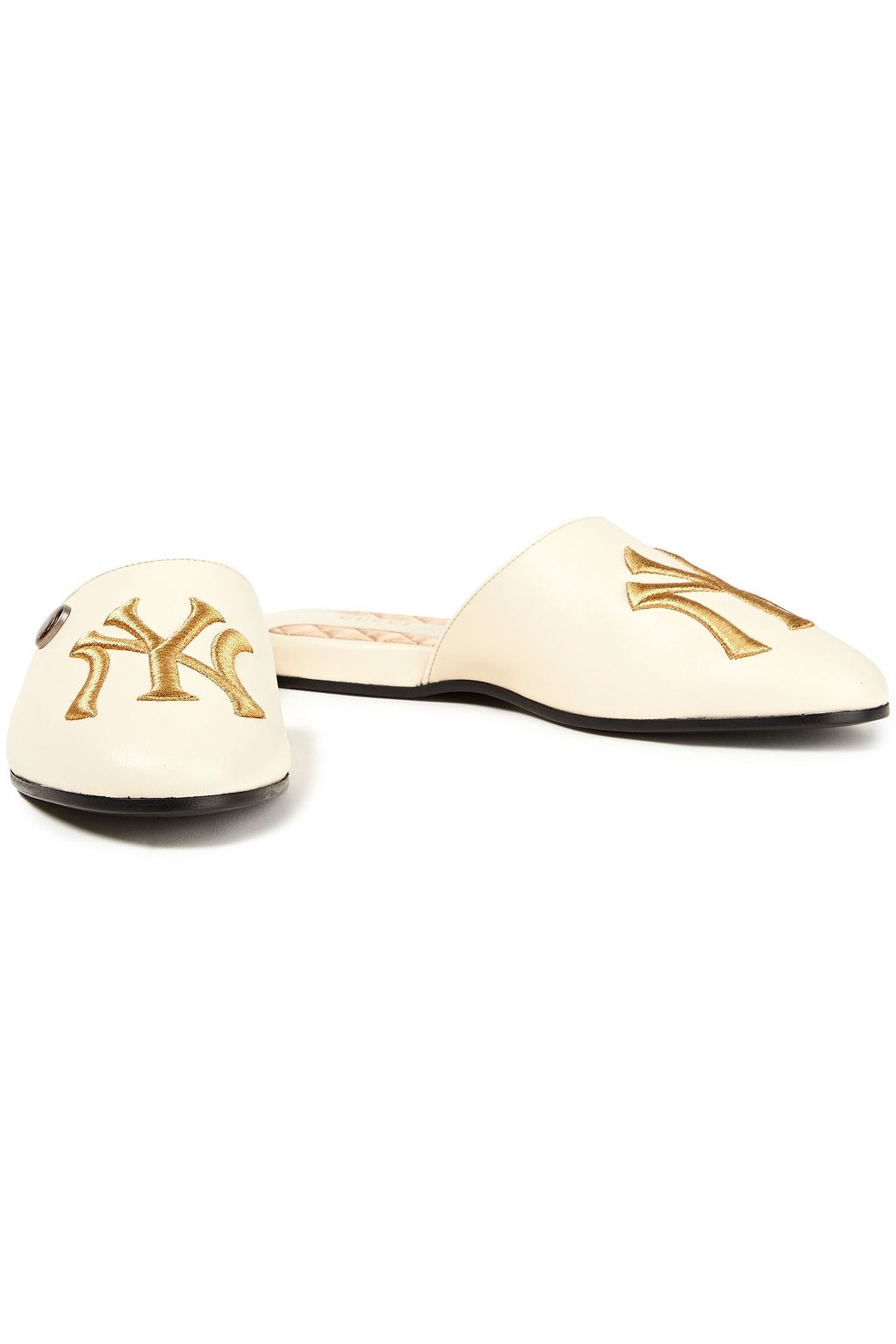 GUCCI + New York Yankees Slippers aus Leder mit Stickereien in Metallic-Optik