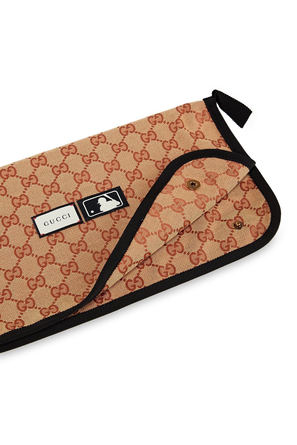 GUCCI + New York Yankees Slippers aus Leder mit Stickereien in Metallic-Optik