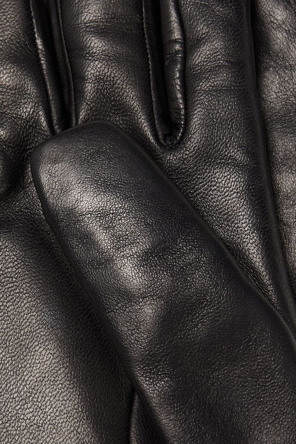 GUCCI Embossed leather gloves