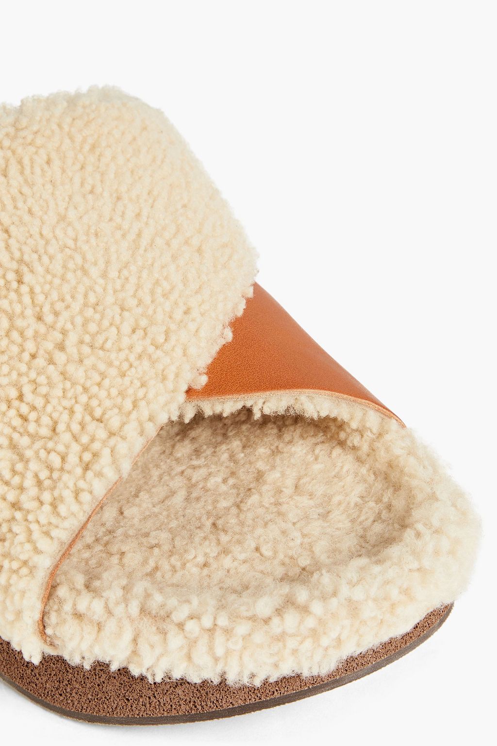 CHLOÉ Shearling slides