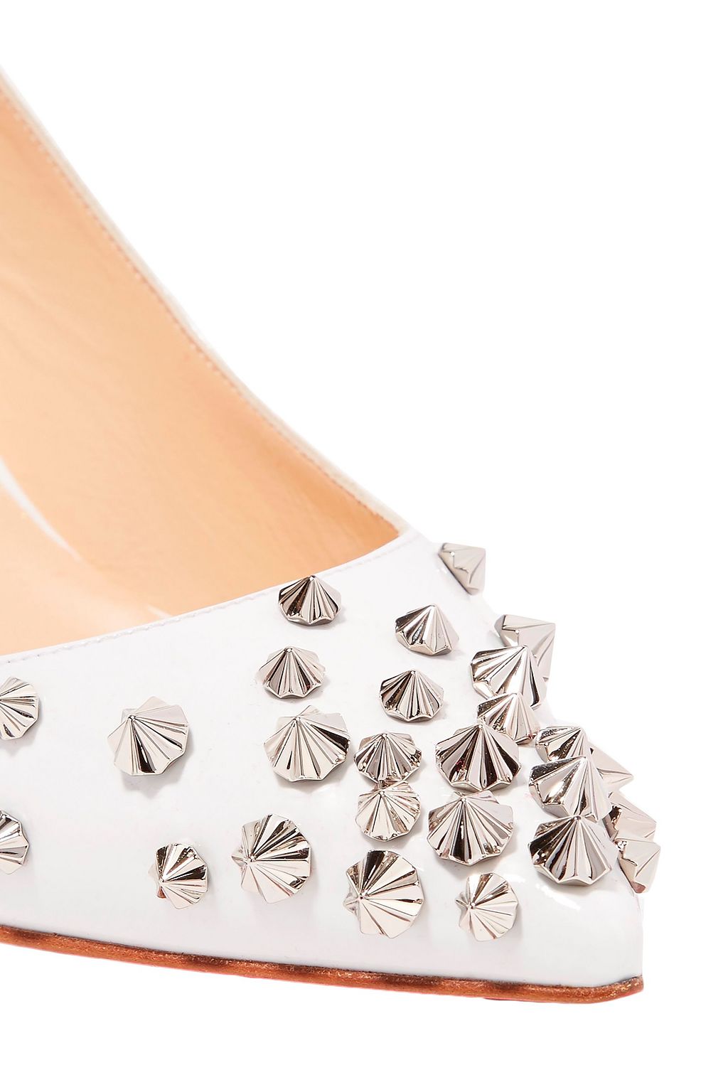 CHRISTIAN LOUBOUTIN Drama 70 Slingback-Pumps aus Lackleder mit Nieten