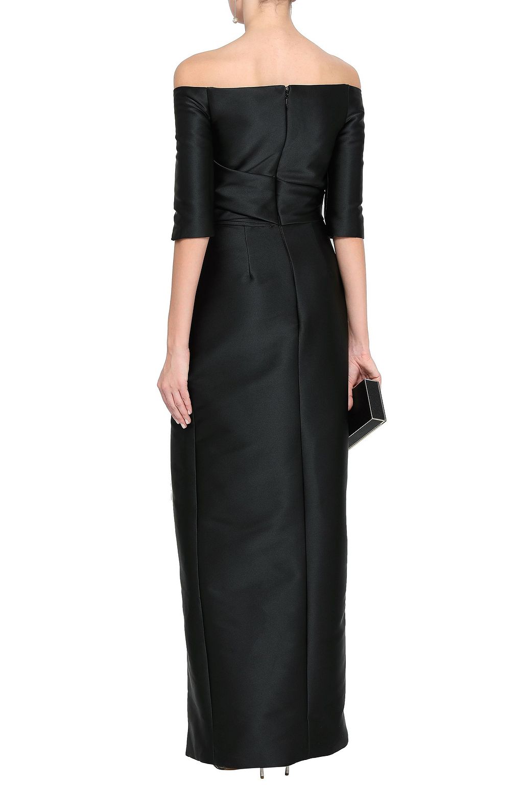 MONIQUE LHUILLIER Off-the-shoulder ruched satin gown
