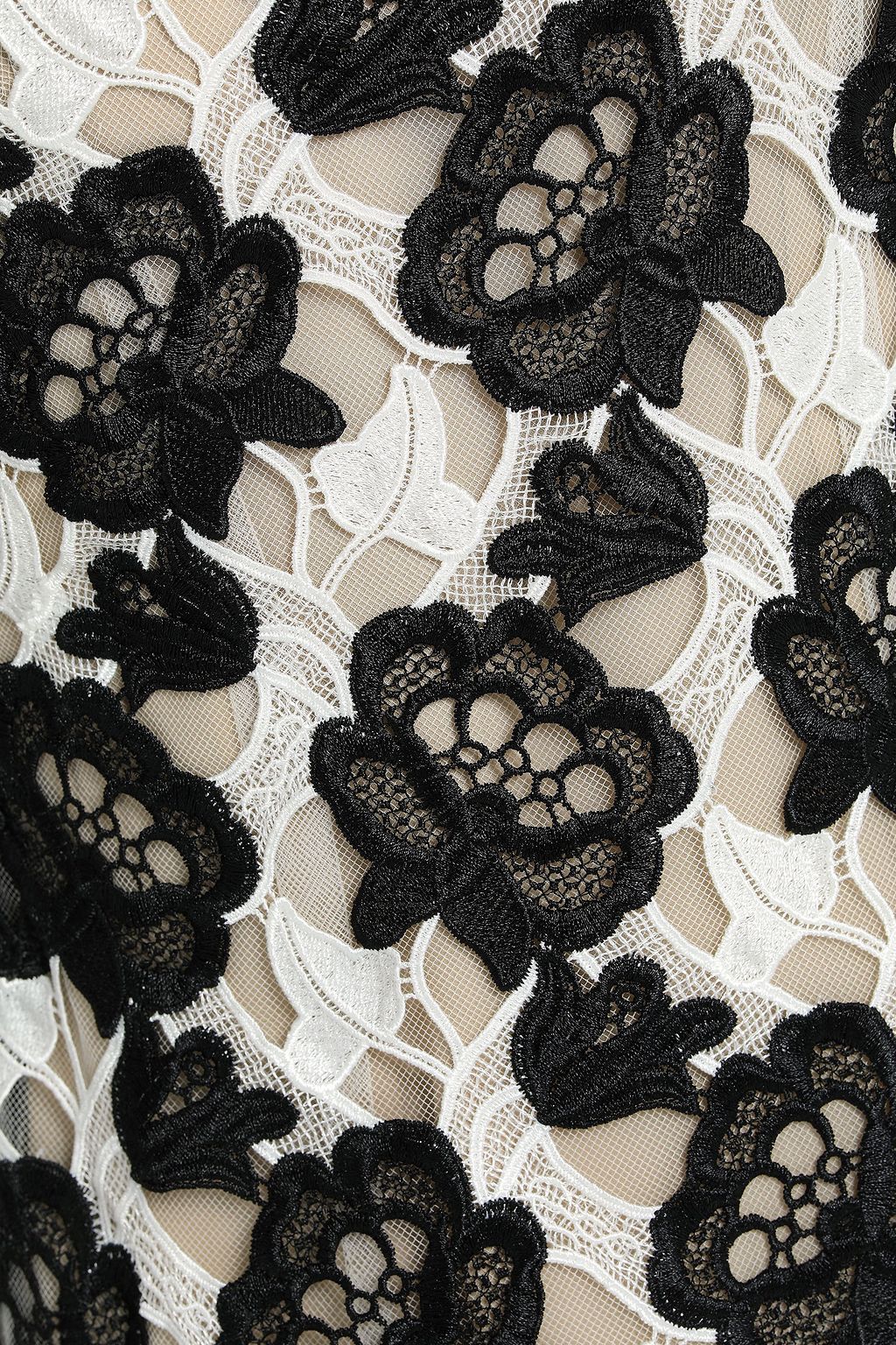 MONIQUE LHUILLIER Guipure lace dress