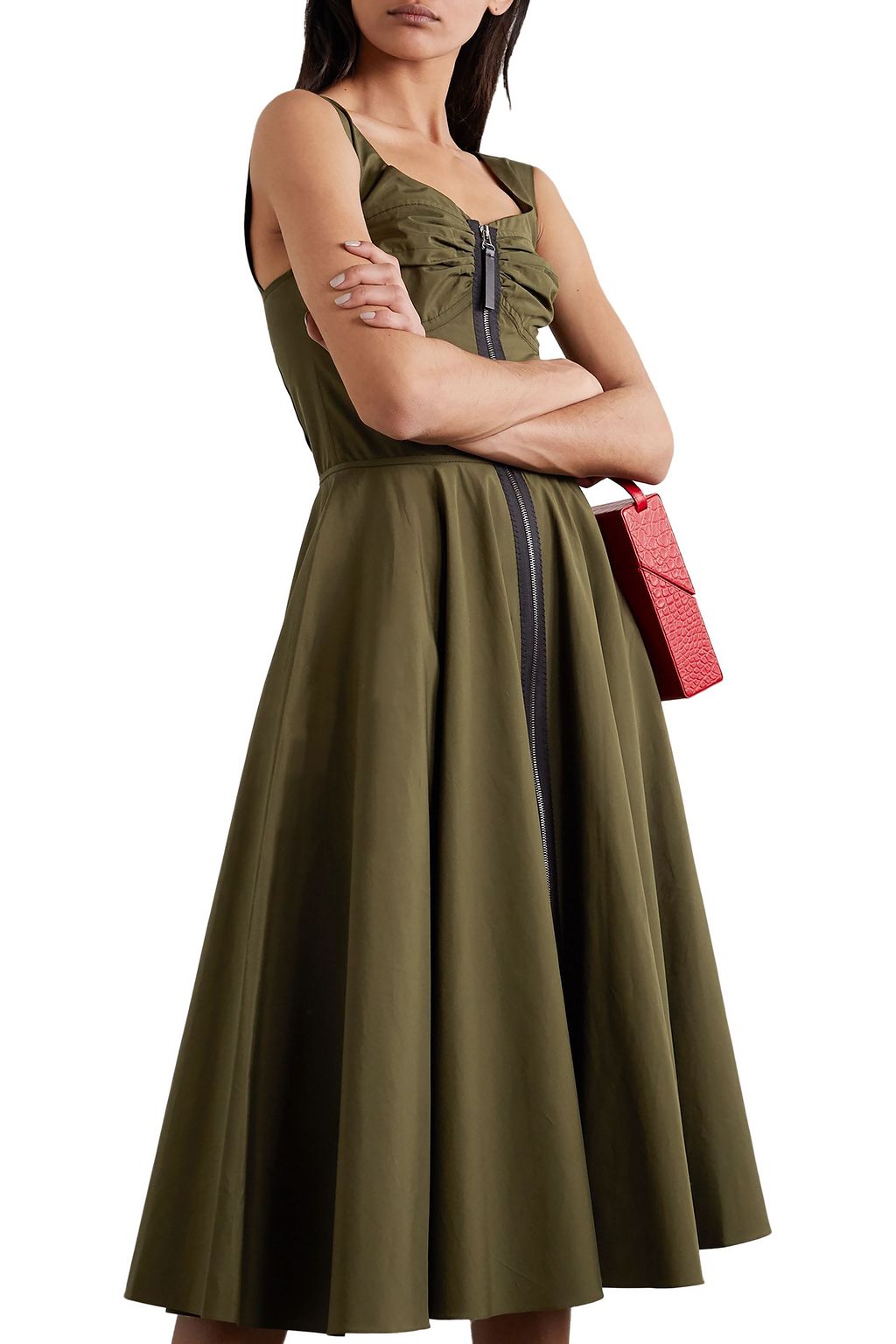 MARNI Gerafftes Kleid aus glänzendem Twill mit Lederbesatz