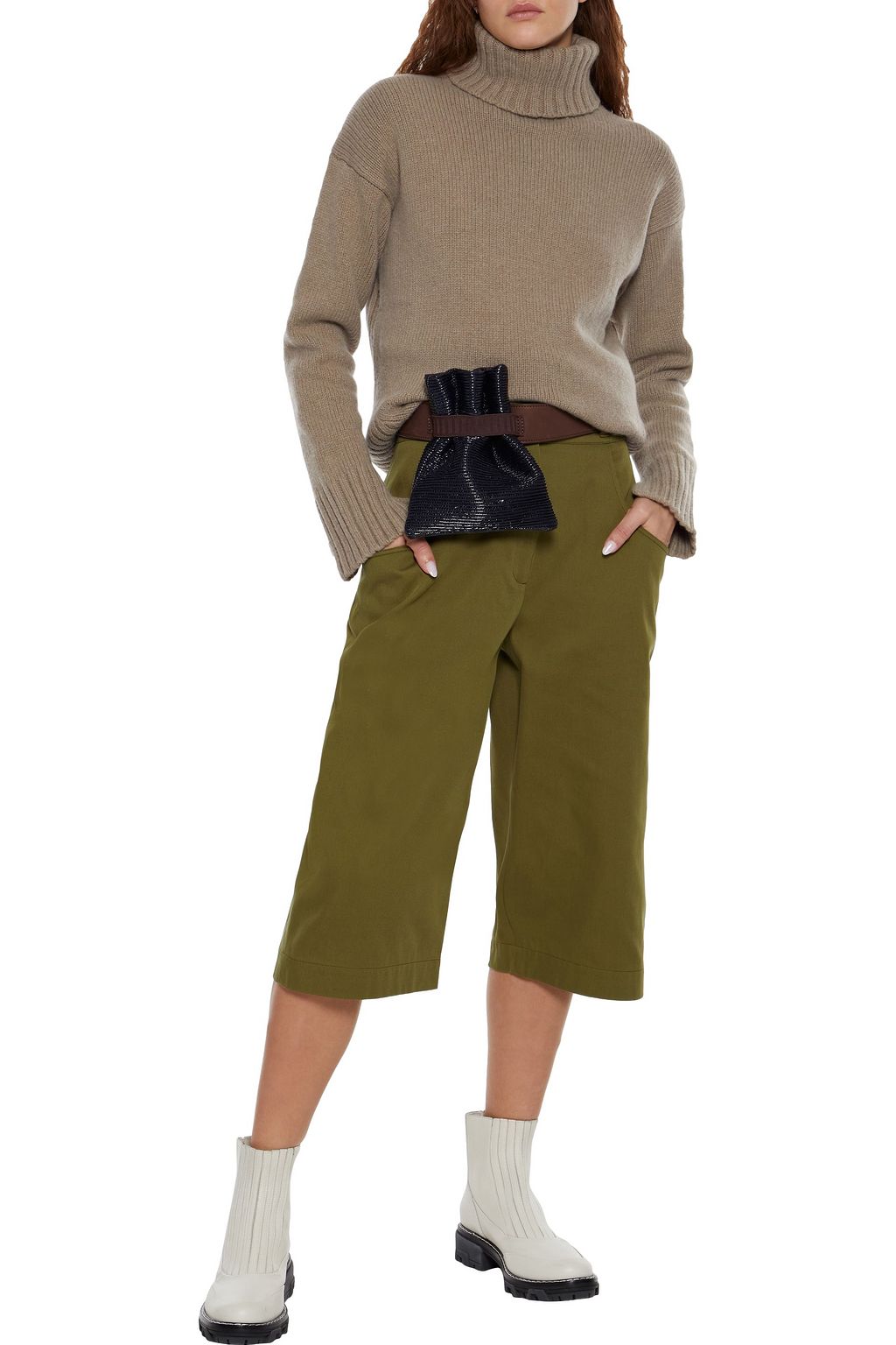DEVEAUX Novah wool and cashmere-blend turtleneck sweater