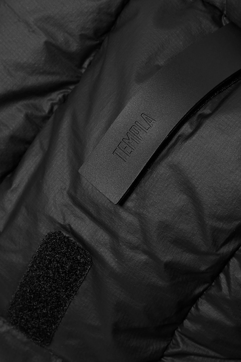 TEMPLA Quilted shell hooded down jacket