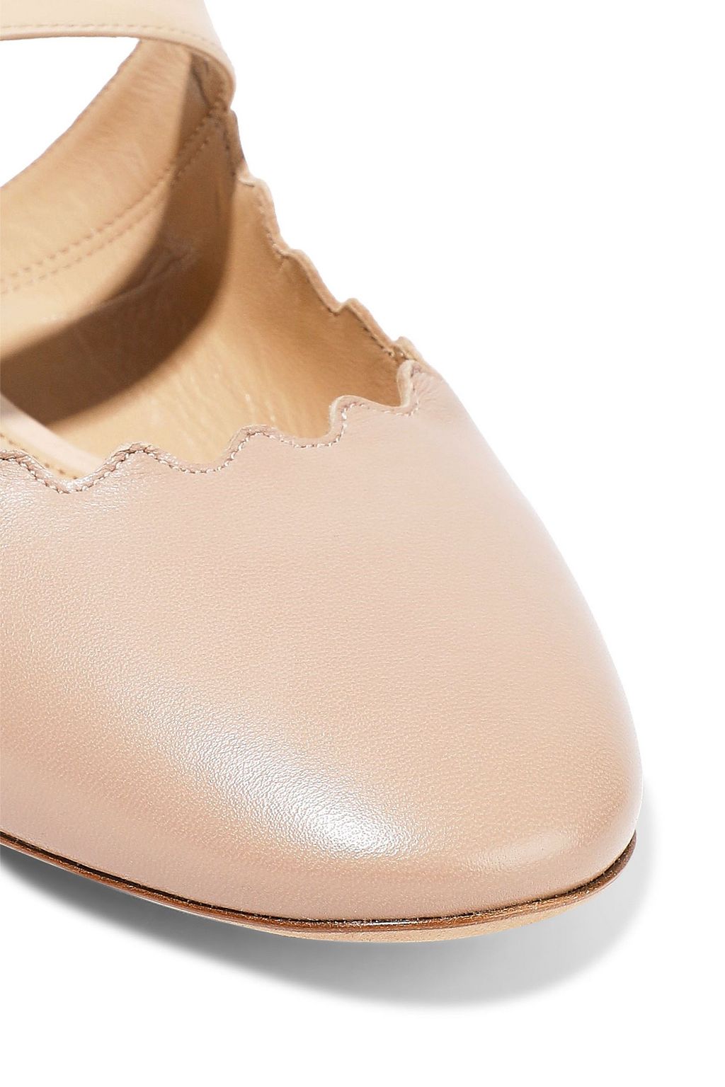 CHLOÉ Lauren patent-trimmed leather slippers