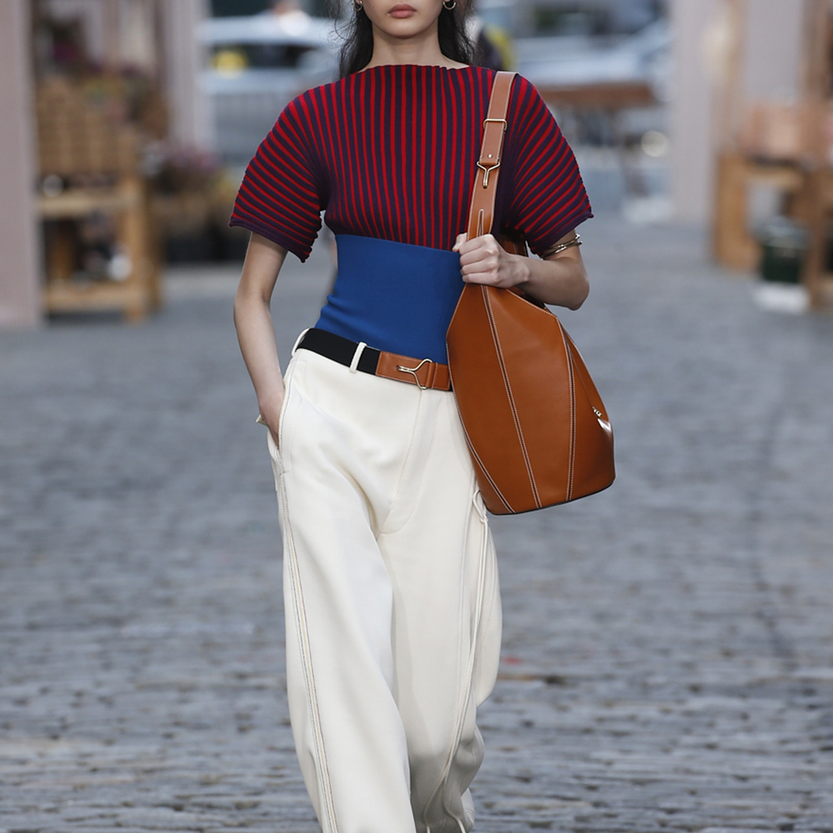 WK34 TORY BURCH